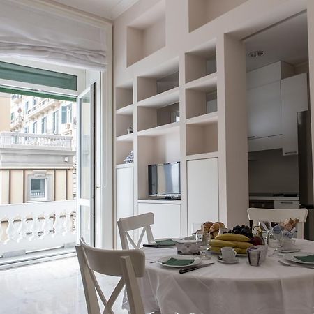 Apartamento Casa San Carlo Nápoles Exterior foto