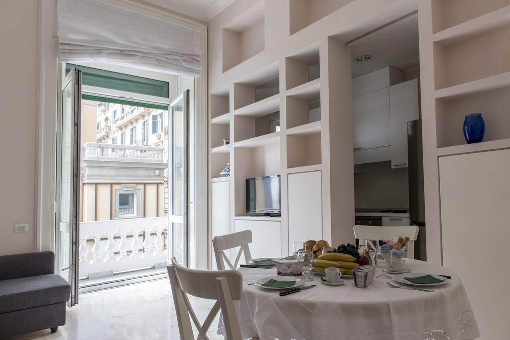 Apartamento Casa San Carlo Nápoles Exterior foto
