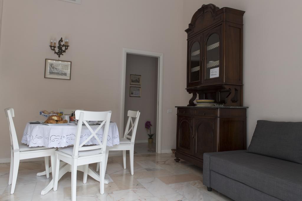 Apartamento Casa San Carlo Nápoles Exterior foto